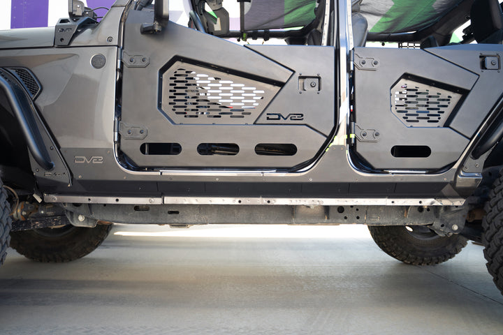 4-Door Rock Skins