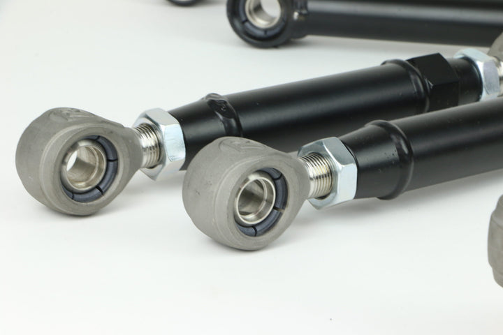 Rear Trailing Arms For 1988-1996 Corvette.
